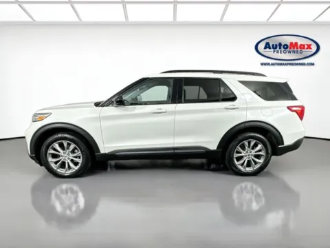 More photos of 2023 Ford Explorer XLT at AutoMax Preowned Framingham, MA