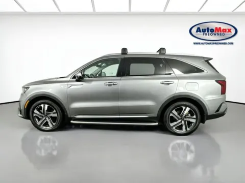 More photos of 2023 Kia Sorento Hybrid SX Prestige at AutoMax Preowned Framingham, MA