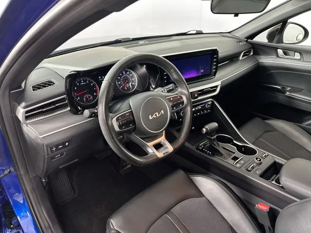 2024 Kia K5 GT-Line - Photo 10