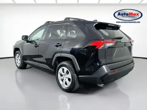 More photos of 2021 Toyota RAV4 LE at AutoMax Preowned Framingham, MA