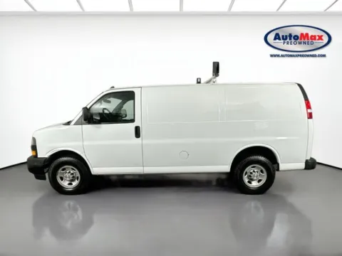 More photos of 2022 Chevrolet Express 2500 Work Van at AutoMax Preowned Framingham, MA