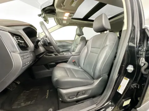 More photos of 2023 Nissan Rogue SL at AutoMax Preowned Framingham, MA