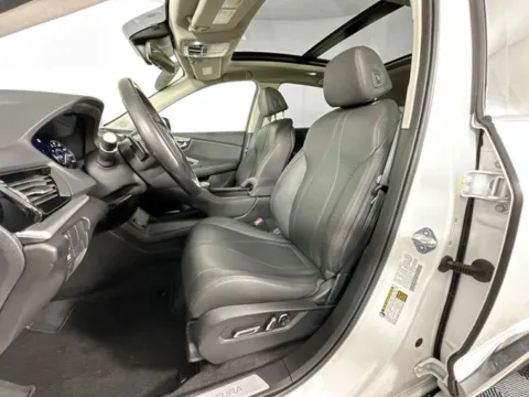 More photos of 2024 Acura RDX at AutoMax Preowned Framingham, MA