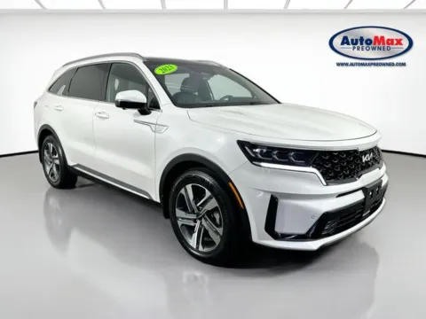 White 2023 Kia Sorento Plug-In Hybrid SX Prestige for sale in Framingham, MA