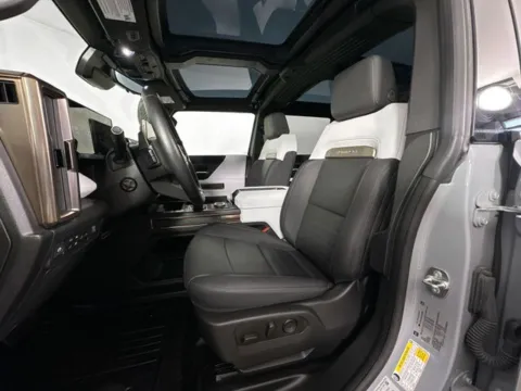 More photos of 2025 GMC Hummer EV Pickup 2X at AutoMax Preowned Framingham, MA