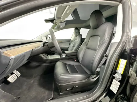 More photos of 2023 Tesla Model 3 Performance at AutoMax Preowned Framingham, MA