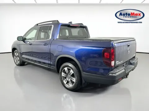 More photos of 2017 Honda Ridgeline RTL-T at AutoMax Preowned Framingham, MA