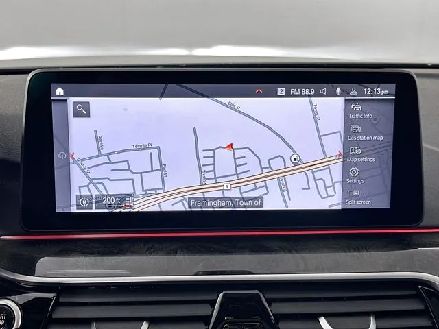 2023 BMW 5 Series 530i - Photo 12