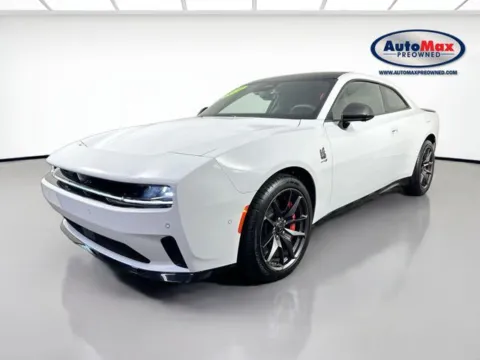 More photos of 2024 Dodge Charger R/T Scat Pack at AutoMax Preowned Framingham, MA