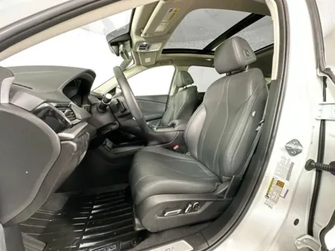 More photos of 2024 Acura RDX at AutoMax Preowned Framingham, MA