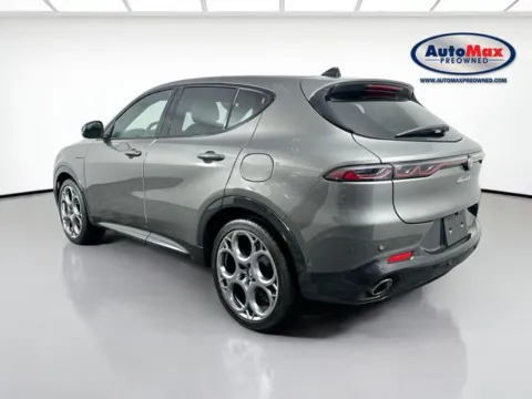 More photos of 2024 Alfa Romeo Tonale Veloce at AutoMax Preowned Framingham, MA