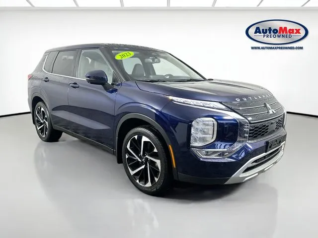 Blue 2023 Mitsubishi Outlander SE for sale in Framingham, MA