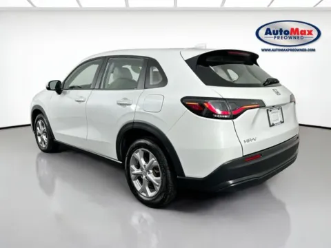 More photos of 2024 Honda HR-V LX at AutoMax Preowned Framingham, MA