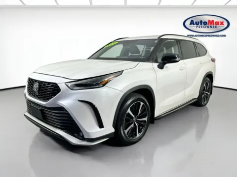 More photos of 2021 Toyota Highlander XSE at AutoMax Preowned Framingham, MA