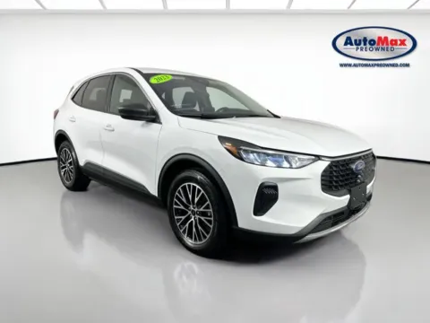 White 2023 Ford Escape Hybrid Active for sale in Framingham, MA