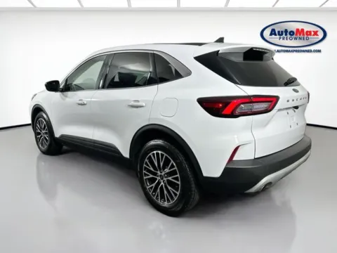 More photos of 2023 Ford Escape Hybrid Active at AutoMax Preowned Framingham, MA