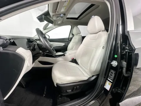 More photos of 2024 Hyundai Tucson SEL at AutoMax Preowned Framingham, MA