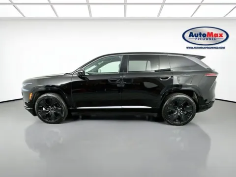 More photos of 2024 Jeep Wagoneer S Launch Edition at AutoMax Preowned Framingham, MA