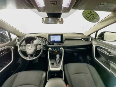 More photos of 2025 Toyota RAV4 XLE at AutoMax Preowned Framingham, MA