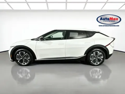 More photos of 2024 Kia EV6 Light at AutoMax Preowned Framingham, MA