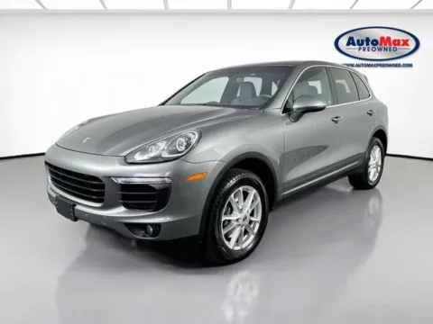 More photos of 2016 Porsche Cayenne at AutoMax Preowned Framingham, MA