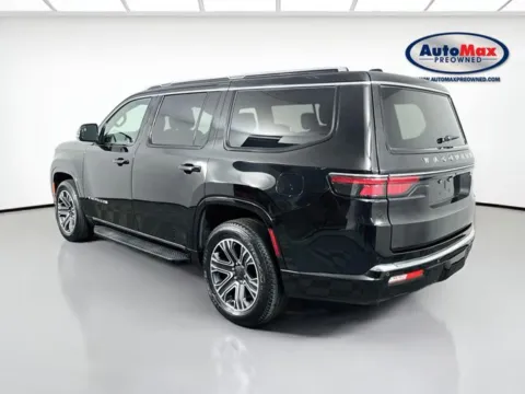 More photos of 2024 Jeep Wagoneer at AutoMax Preowned Framingham, MA