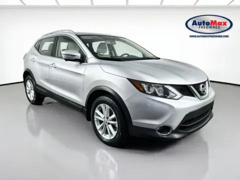 Silver 2018 Nissan Rogue Sport SV for sale in Framingham, MA