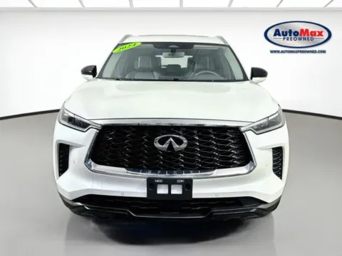 Photos of 2024 INFINITI QX60 LUXE for sale in Framingham, MA at AutoMax Preowned Framingham