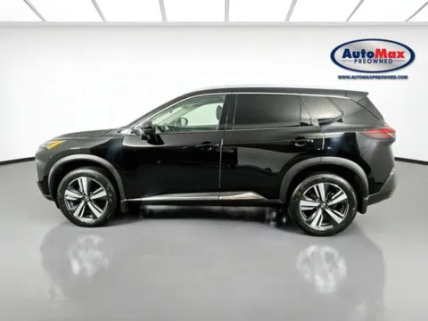 More photos of 2023 Nissan Rogue SL at AutoMax Preowned Framingham, MA
