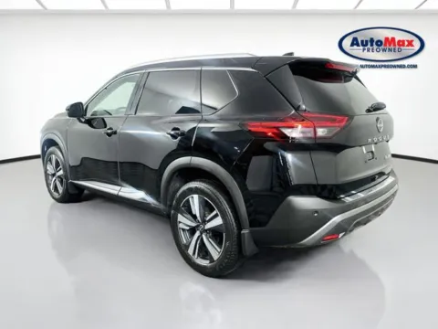 More photos of 2023 Nissan Rogue SL at AutoMax Preowned Framingham, MA