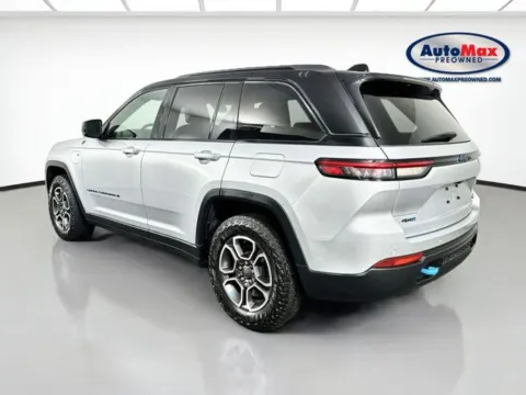 More photos of 2023 Jeep Grand Cherokee Trailhawk 4xe at AutoMax Preowned Framingham, MA