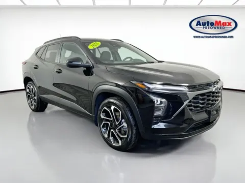 Black 2025 Chevrolet Trax 2RS for sale in Framingham, MA