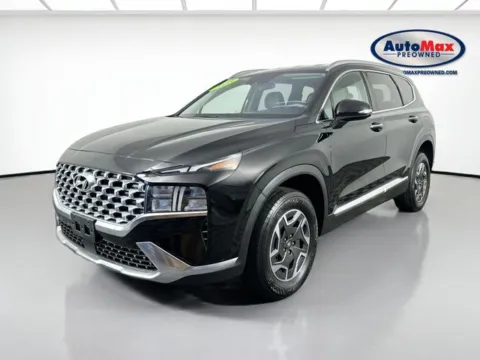 More photos of 2023 Hyundai Santa Fe Hybrid Blue at AutoMax Preowned Framingham, MA