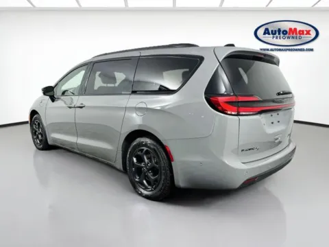 More photos of 2025 Chrysler Pacifica Hybrid Select Premium S Appearance at AutoMax Preowned Framingham, MA