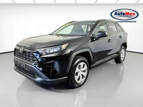 More photos of 2021 Toyota RAV4 LE at AutoMax Preowned Framingham, MA