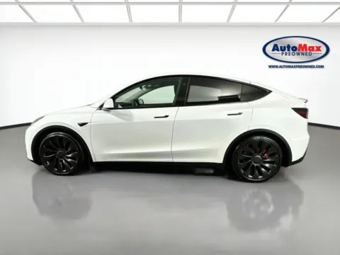 More photos of 2023 Tesla Model Y Performance at AutoMax Preowned Framingham, MA