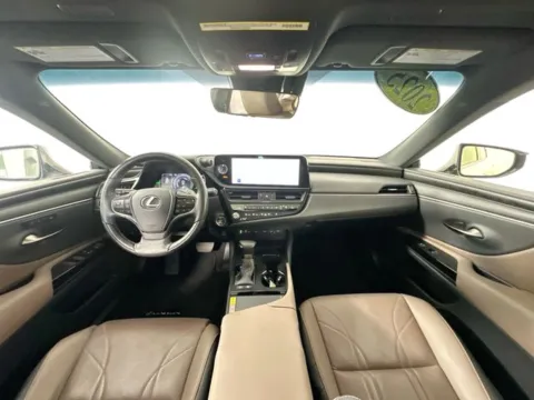 Another view of 2025 Lexus ES 300h Luxury for sale in Framingham, MA at AutoMax Preowned Framingham