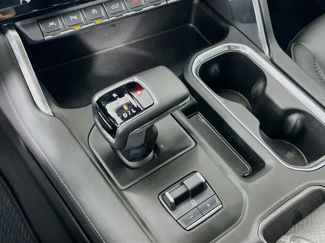 2026 GMC Sierra 1500 Denali - Photo 17