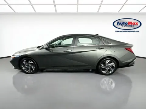 More photos of 2024 Hyundai Elantra Limited at AutoMax Preowned Framingham, MA