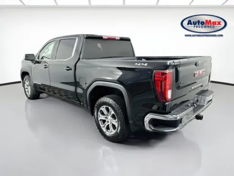 More photos of 2023 GMC Sierra 1500 SLE at AutoMax Preowned Framingham, MA