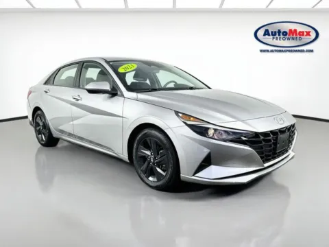 Silver 2023 Hyundai Elantra SEL for sale in Framingham, MA