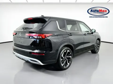 Photos of 2024 Mitsubishi Outlander SE for sale in Framingham, MA at AutoMax Preowned Framingham
