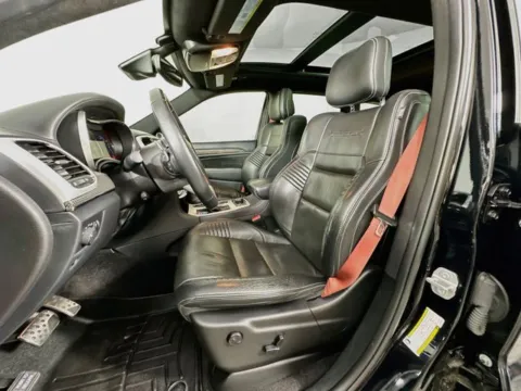 More photos of 2018 Jeep Grand Cherokee Trackhawk at AutoMax Preowned Framingham, MA