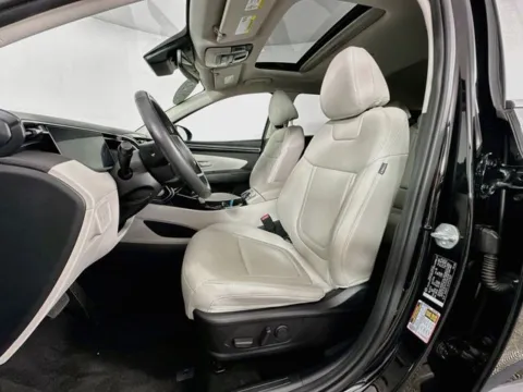 More photos of 2023 Hyundai Tucson SEL at AutoMax Preowned Framingham, MA