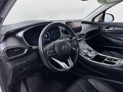 More photos of 2023 Hyundai Santa Fe Plug-In Hybrid Limited at AutoMax Preowned Framingham, MA
