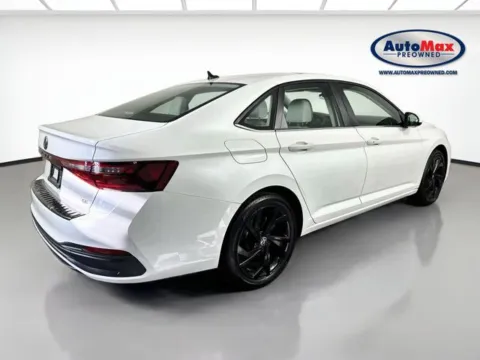 Photos of 2025 Volkswagen Jetta 1.5T SE for sale in Framingham, MA at AutoMax Preowned Framingham