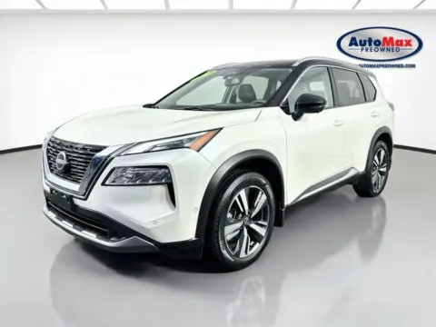 More photos of 2023 Nissan Rogue SL at AutoMax Preowned Framingham, MA
