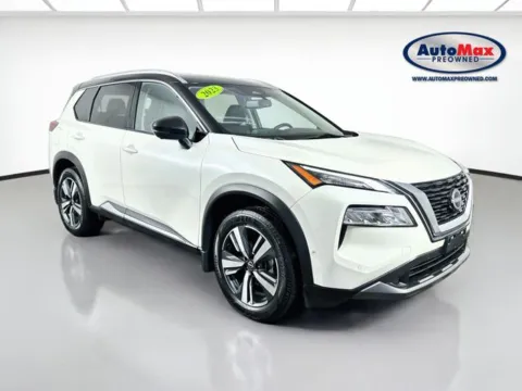 White 2023 Nissan Rogue SL for sale in Framingham, MA