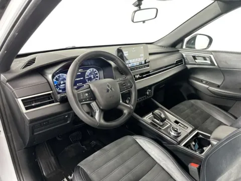 Another view of 2024 Mitsubishi Outlander SE Black Edition for sale in Framingham, MA at AutoMax Preowned Framingham