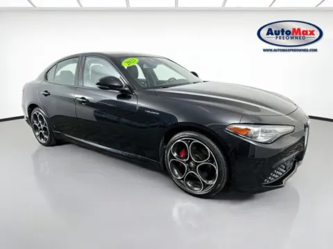Black 2023 Alfa Romeo Giulia Veloce for sale in Framingham, MA